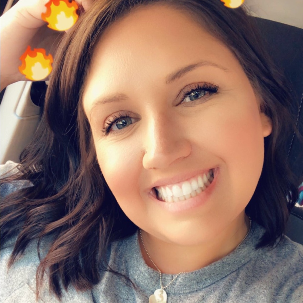 Meet your Posher, Brittany